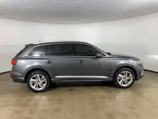 Audi Q7 2023 AWD quattro Premium Plus 55 TFSI 4p SUV