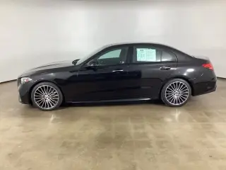 Mercedes-Benz Clase C 2024 C 300 4p Sedan