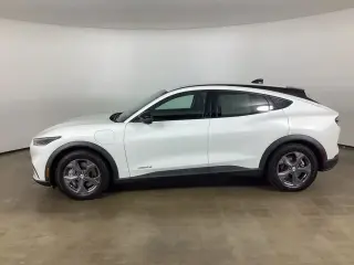 Ford Mustang Mach-E 2023 Select 4dr SUV