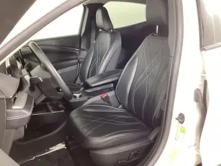 Ford Mustang Mach-E 2023 Select 4dr SUV