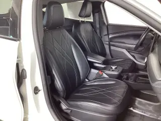 Ford Mustang Mach-E 2023 Select 4dr SUV