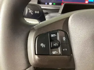 Ford Mustang Mach-E 2023 Select SUV de 4 puertas
