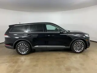 Lincoln Aviator 2022 AWD Estándar 4pu SUV