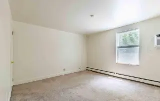 Buena Park cama de buen tamaño