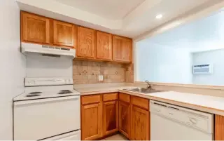 Buena Park cama de buen tamaño