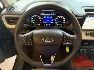 Ford Maverick 2023 AWD XLT 4dr SuperCrew 4.5 pies de caja corta