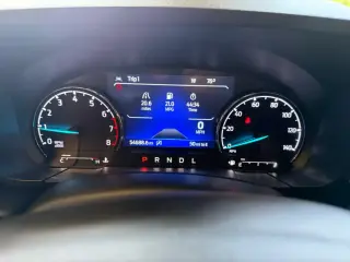 Ford Maverick 2023 AWD XLT 4dr SuperCrew 4.5 pies de caja corta