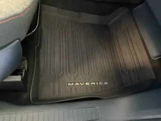 Ford Maverick 2023 AWD XLT 4dr SuperCrew 4.5 pies de caja corta