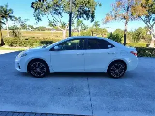 COROLLA S PLUS -- 2016