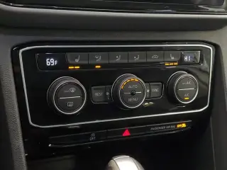 Volkswagen Atlas 2023 AWD V6 SEL R-Line Negro 4Motion 4p SUV