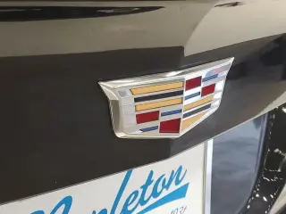 Cadillac XT4 2023 4x4 Premium Luxury 4p Crossover