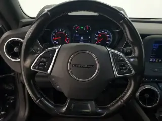 Chevrolet Camaro 2023 LT 2dr Coupe con 1LT