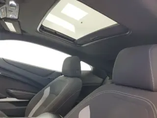 Chevrolet Camaro 2023 LT 2dr Coupe con 1LT