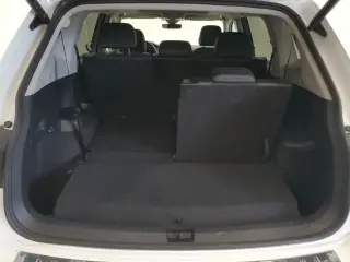 Volkswagen Tiguan 2024 Wolfsburg Edición 4p SUV