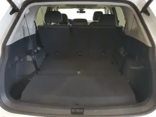 Volkswagen Tiguan 2024 Wolfsburg Edición 4p SUV