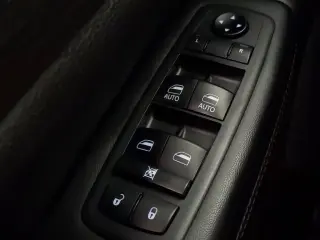 Jeep Grand Cherokee 2018 4x4 Altitude 4p SUV