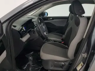 Volkswagen Taos 2024 S SUV de 4 puertas