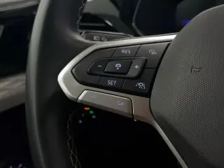 Volkswagen Taos 2024 S SUV de 4 puertas