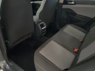 Volkswagen Taos 2024 S SUV de 4 puertas