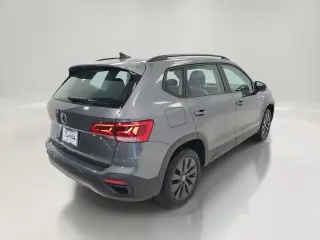 Volkswagen Taos 2024 S SUV de 4 puertas