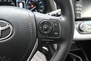 Toyota RAV4 2016 AWD Limited 4dr SUV
