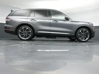 Lincoln Aviator 2022 AWD Reserve 4p SUV