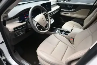 Lincoln Corsair 2023 AWD Standard 4p SUV