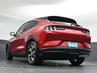 Ford Mustang Mach-E 2023 AWD Premium 4p SUV