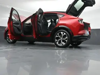 Ford Mustang Mach-E 2023 AWD Premium 4p SUV