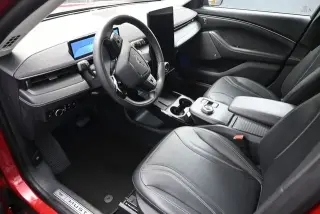 Ford Mustang Mach-E 2023 AWD Premium 4p SUV