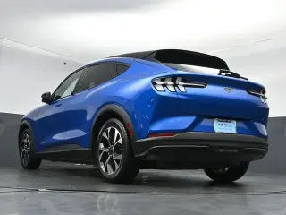 Ford Mustang Mach-E 2025 AWD Select 4p SUV