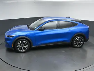Ford Mustang Mach-E 2025 AWD Select 4p SUV