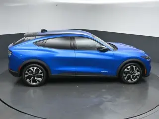 Ford Mustang Mach-E 2025 AWD Select 4p SUV