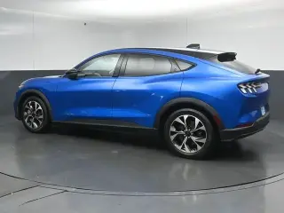 Ford Mustang Mach-E 2025 AWD Select 4p SUV