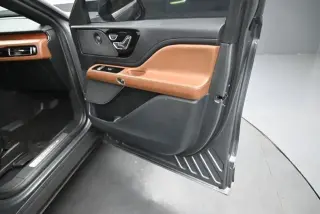 Lincoln Aviator 2021 AWD Reserve 4p SUV