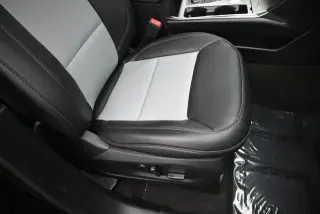 Ford Explorer 2024 AWD XLT SUV de 4 puertas