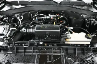 Ford Explorer 2024 AWD XLT SUV de 4 puertas
