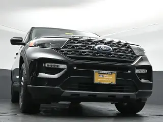 Ford Explorer 2024 AWD XLT SUV de 4 puertas