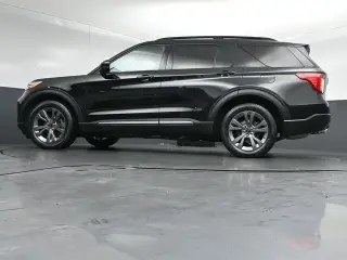 Ford Explorer 2024 AWD XLT SUV de 4 puertas