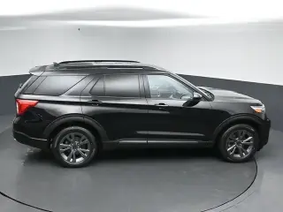 Ford Explorer 2024 AWD XLT SUV de 4 puertas
