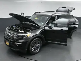 Ford Explorer 2024 AWD XLT SUV de 4 puertas