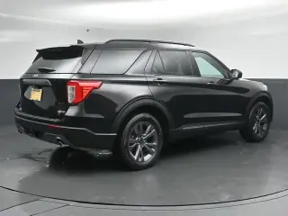 Ford Explorer 2024 AWD XLT SUV de 4 puertas
