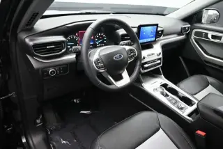 Ford Explorer 2024 AWD XLT SUV de 4 puertas