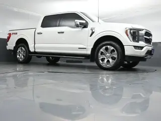 Ford F-150 2022 4x4 Platinum 4p SuperCrew 6.5 pies SB