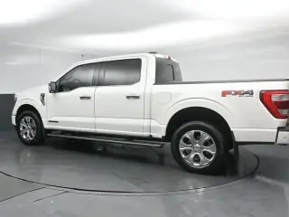 Ford F-150 2022 4x4 Platinum 4p SuperCrew 6.5 pies SB