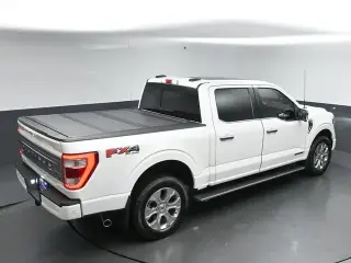 Ford F-150 2022 4x4 Platinum 4p SuperCrew 6.5 pies SB