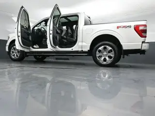 Ford F-150 2022 4x4 Platinum 4p SuperCrew 6.5 pies SB