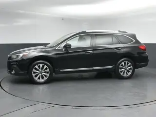 Subaru Outback 2019 AWD 2.5i Touring 4p Crossover