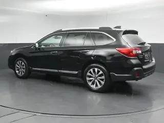 Subaru Outback 2019 AWD 2.5i Touring 4p Crossover