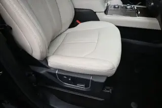 Ford Expedition 2020 4x4 Platinum 4p SUV